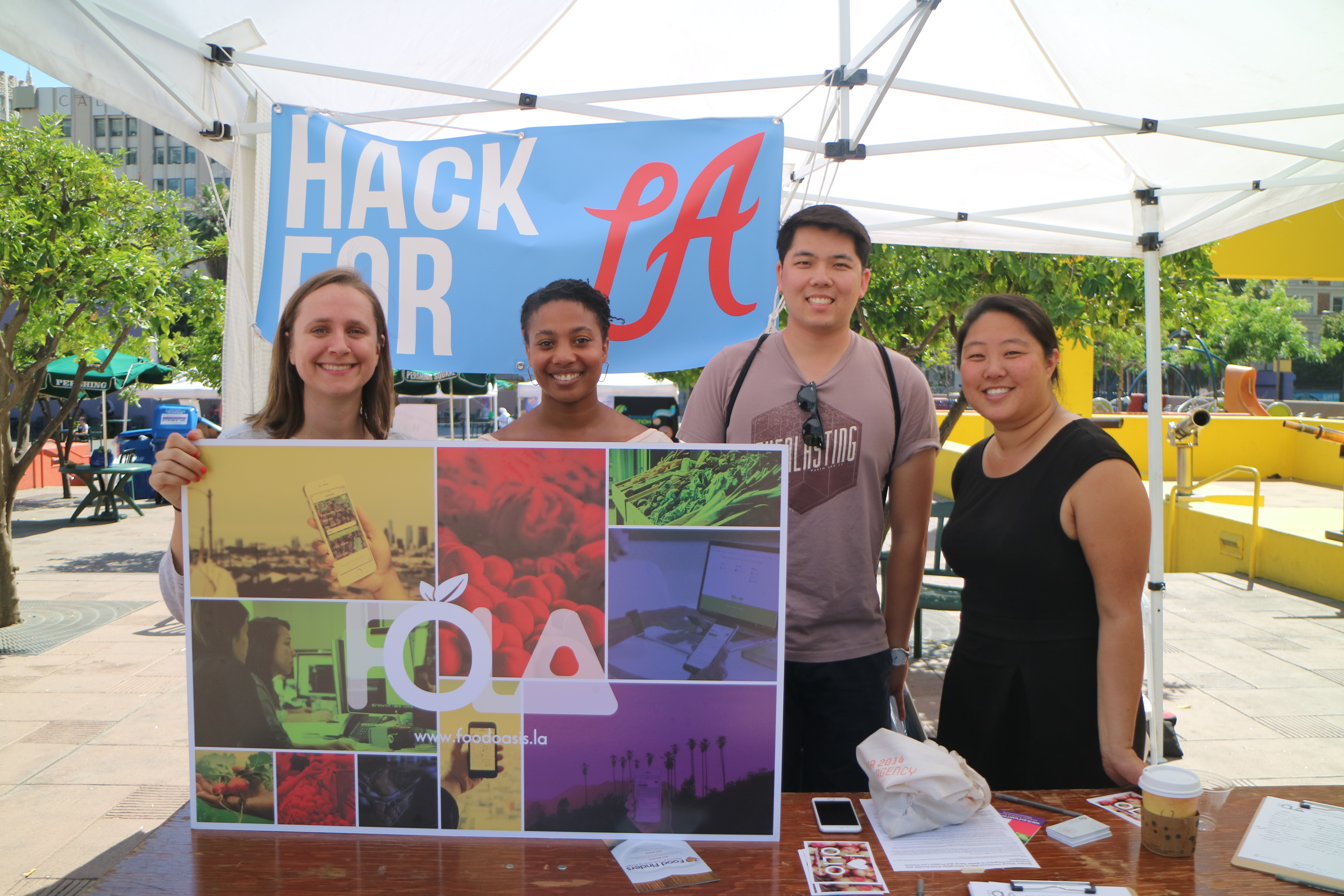 Food Oasis LA team speaking at Feeding 5000